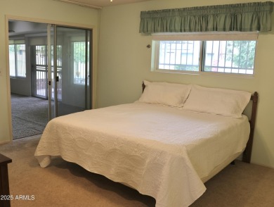 Centrally located in the heart of Sun City. 
This 2 bedroom 2 on Sun City Lakes West and East in Arizona - for sale on GolfHomes.com, golf home, golf lot