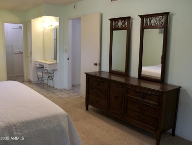 Centrally located in the heart of Sun City. 
This 2 bedroom 2 on Sun City Lakes West and East in Arizona - for sale on GolfHomes.com, golf home, golf lot