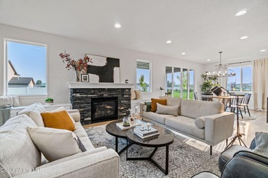 The Magnolia offers a spacious layout, with the Master on the on Prairie Falls Golf Club in Idaho - for sale on GolfHomes.com, golf home, golf lot