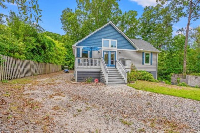 Location & Lifestyle. Convenience & Connection. This beautiful on Glen Dornoch Waterway Golf Links in South Carolina - for sale on GolfHomes.com, golf home, golf lot