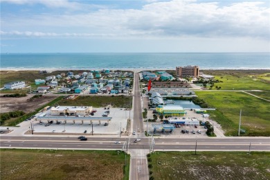 This four bedroom, three bathroom end unit at Gulfside Condos is on Palmilla Beach Golf Club in Texas - for sale on GolfHomes.com, golf home, golf lot