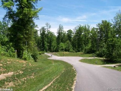 Private wooded home site in Chesdin Landing community. Make this on Lake Chesdin Golfers Club in Virginia - for sale on GolfHomes.com, golf home, golf lot