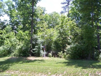 Private wooded home site in Chesdin Landing community. Make this on Lake Chesdin Golfers Club in Virginia - for sale on GolfHomes.com, golf home, golf lot