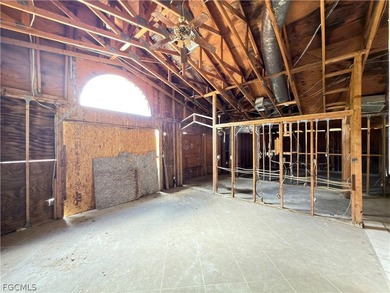 If you are looking for a project that allows you to start truly on Burnt Store Golf Club in Florida - for sale on GolfHomes.com, golf home, golf lot