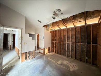 If you are looking for a project that allows you to start truly on Burnt Store Golf Club in Florida - for sale on GolfHomes.com, golf home, golf lot