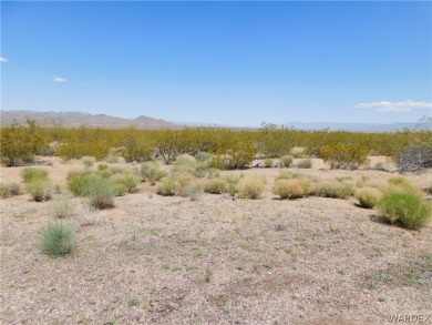 Oversized lot for your home. Great view lot with plenty of space on Valle Vista Golf Course in Arizona - for sale on GolfHomes.com, golf home, golf lot