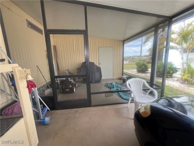Come make this unit YOURS.  1,300 square ft HUGE!!.  Located in on Six Lakes Country Club in Florida - for sale on GolfHomes.com, golf home, golf lot