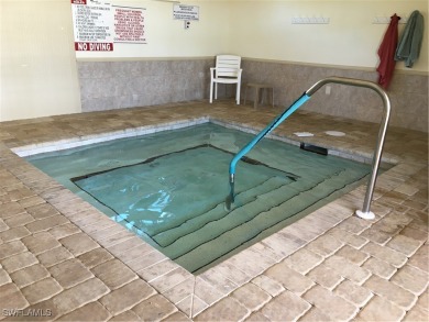 Come make this unit YOURS.  1,300 square ft HUGE!!.  Located in on Six Lakes Country Club in Florida - for sale on GolfHomes.com, golf home, golf lot