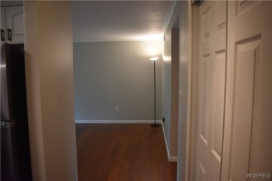 Welcome to 10 Southcreek Ct unit B in the highly sought after on Glen Oak Golf Course in New York - for sale on GolfHomes.com, golf home, golf lot