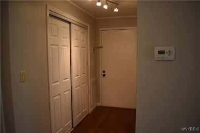 Welcome to 10 Southcreek Ct unit B in the highly sought after on Glen Oak Golf Course in New York - for sale on GolfHomes.com, golf home, golf lot