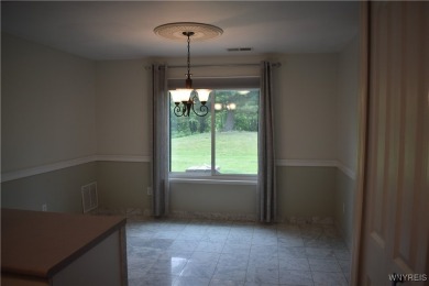 Welcome to 10 Southcreek Ct unit B in the highly sought after on Glen Oak Golf Course in New York - for sale on GolfHomes.com, golf home, golf lot