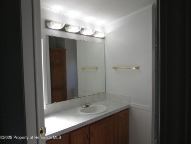 **Seller motivated***High & Dry.....Well maintained Jacobsen on Brookridge Country Club in Florida - for sale on GolfHomes.com, golf home, golf lot