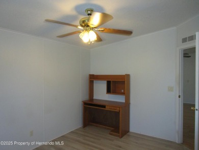 **Seller motivated***High & Dry.....Well maintained Jacobsen on Brookridge Country Club in Florida - for sale on GolfHomes.com, golf home, golf lot
