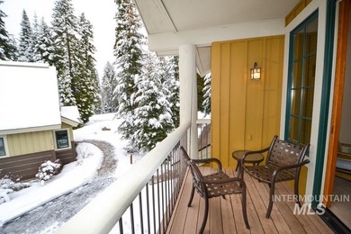 Hassle-free home ownership with all of the amenities! on McCall Municipal Golf Course in ID - for sale on GolfHomes.com, golf home, golf lot