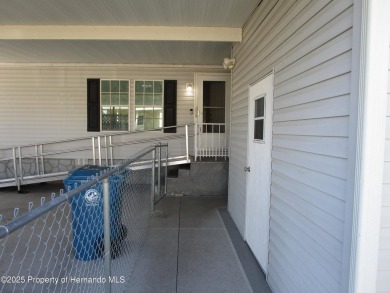 **Seller motivated***High & Dry.....Well maintained Jacobsen on Brookridge Country Club in Florida - for sale on GolfHomes.com, golf home, golf lot