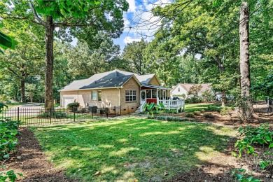 Welcome to this gorgeous brick ranch style home with FROG. The on Westport Golf Club in North Carolina - for sale on GolfHomes.com, golf home, golf lot