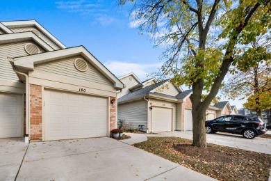 Welcome to this beautiful 2-story townhome that backs right up on Glendale Lakes Golf Club in Illinois - for sale on GolfHomes.com, golf home, golf lot