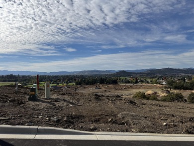 Introducing Quail Run Estates, Eagle Point's premier new on Eagle Point Golf Course in Oregon - for sale on GolfHomes.com, golf home, golf lot