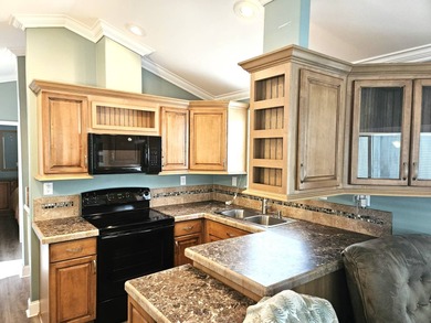 **PRICE REDUCED!  MOTIVATED SELLER!**  Seller offering $2,000 on Deer Creek RV Golf Resort in Florida - for sale on GolfHomes.com, golf home, golf lot