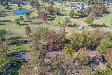 This stunning 4-bedroom, 2-bathroom home is perfectly situated on Ozark Ridge Golf Course in Missouri - for sale on GolfHomes.com, golf home, golf lot