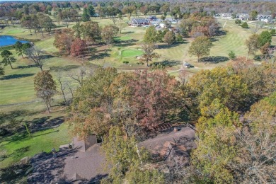 This stunning 4-bedroom, 2-bathroom home is perfectly situated on Ozark Ridge Golf Course in Missouri - for sale on GolfHomes.com, golf home, golf lot