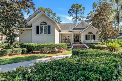Welcome to this beautifully maintained 4-bedroom, 4-bathroom on Long Cove Club in South Carolina - for sale on GolfHomes.com, golf home, golf lot
