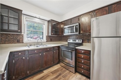 Remodeled 2BR/2BA One-Level Condo in Gated Cross Creek - on Cross Creek Golf Course in Georgia - for sale on GolfHomes.com, golf home, golf lot