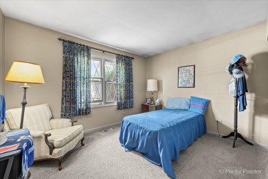 Welcome to this charming and well-maintained 3-bedroom ranch on Countryside Golf Club in Illinois - for sale on GolfHomes.com, golf home, golf lot