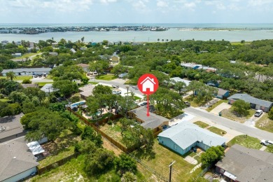 Nestled in the sought-after Little Bay Subdivision, this on Rockport Country Club in Texas - for sale on GolfHomes.com, golf home, golf lot