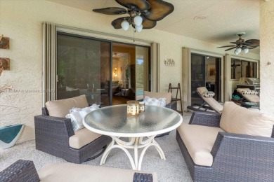 UNIQUE SINGLE FAMILY HOME 4 BEDROOMS/3.5 BATHROOMS IN PALM AIRE on Oaks Country Club in Florida - for sale on GolfHomes.com, golf home, golf lot