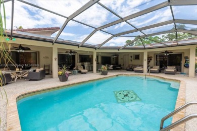UNIQUE SINGLE FAMILY HOME 4 BEDROOMS/3.5 BATHROOMS IN PALM AIRE on Oaks Country Club in Florida - for sale on GolfHomes.com, golf home, golf lot