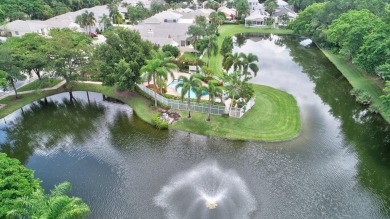 Sparkling clean in central Boca don't miss this move-in-ready on Boca Lago Golf and Country Club in Florida - for sale on GolfHomes.com, golf home, golf lot