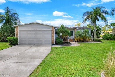 This spacious 3 bedroom & 2 bath home sits on your own lot and on Pine Lakes Country Club in Florida - for sale on GolfHomes.com, golf home, golf lot