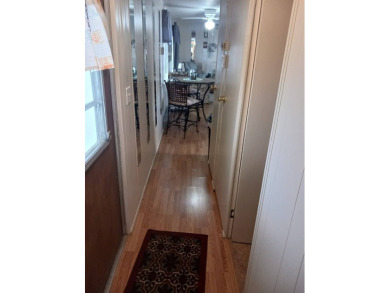 Charming 2 bedroom/2 bath split floor plan with furnished on Sara Bay Country Club in Florida - for sale on GolfHomes.com, golf home, golf lot