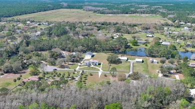 'Quiet Place in the Country' is an equestrian-friendly on Spruce Creek Golf Club in Florida - for sale on GolfHomes.com, golf home, golf lot