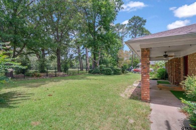 Here is your opportunity to own a big, beautiful home located on on Holly Lake Ranch Golf Club in Texas - for sale on GolfHomes.com, golf home, golf lot
