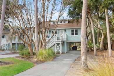Back on the market at no fault of sellers! Charming Coastal on The Seabrook Island Club in South Carolina - for sale on GolfHomes.com, golf home, golf lot