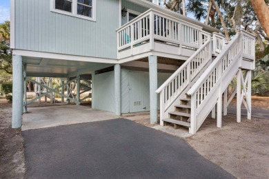 Back on the market at no fault of sellers! Charming Coastal on The Seabrook Island Club in South Carolina - for sale on GolfHomes.com, golf home, golf lot