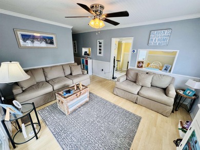 WELL BUILT 2 BED/1 AND A HALF BATH BEACH BUNGALOW WITH on Prestwick Country Club in South Carolina - for sale on GolfHomes.com, golf home, golf lot