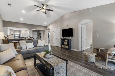 Beautifully Remodeled Penthouse Condo in the Foothills!Step into on Thousand Hills Golf Resort in Missouri - for sale on GolfHomes.com, golf home, golf lot