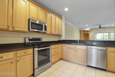 Spacious 3-bedroom, 3-bath condo with over 2,000 square feet of on Crescent Pointe Golf Club in South Carolina - for sale on GolfHomes.com, golf home, golf lot