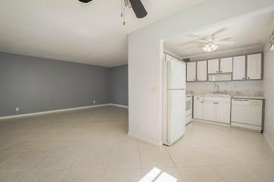 Easy Living with Golf Course Views in the Heart of Kings Point! on Kings Point Golf -Flanders Way in Florida - for sale on GolfHomes.com, golf home, golf lot