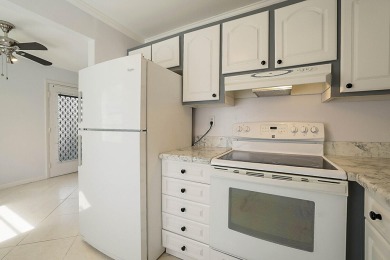 Easy Living with Golf Course Views in the Heart of Kings Point! on Kings Point Golf -Flanders Way in Florida - for sale on GolfHomes.com, golf home, golf lot