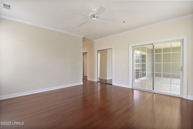 Spacious 3-bedroom, 3-bath condo with over 2,000 square feet of on Crescent Pointe Golf Club in South Carolina - for sale on GolfHomes.com, golf home, golf lot