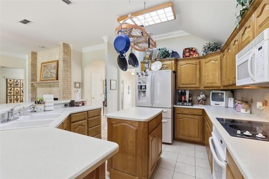 Beautiful brick home in desirable Pecan Plantation!  Built in on Pecan Plantation Country Club in Texas - for sale on GolfHomes.com, golf home, golf lot