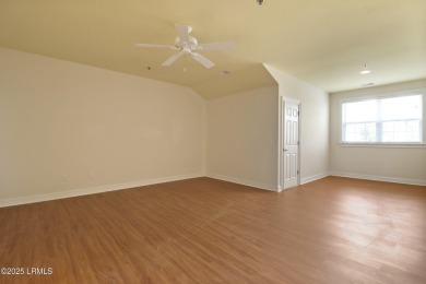 Spacious 3-bedroom, 3-bath condo with over 2,000 square feet of on Crescent Pointe Golf Club in South Carolina - for sale on GolfHomes.com, golf home, golf lot