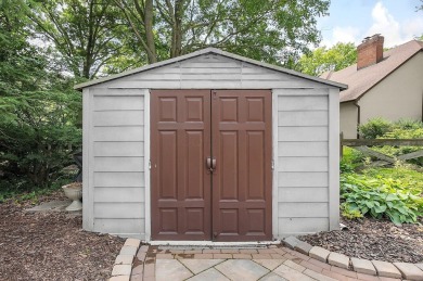 Welcome to this quality Bob Webb-Built Executive Home in on Worthington Hills Country Club in Ohio - for sale on GolfHomes.com, golf home, golf lot