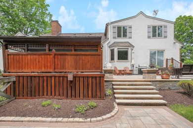 Welcome to this quality Bob Webb-Built Executive Home in on Worthington Hills Country Club in Ohio - for sale on GolfHomes.com, golf home, golf lot