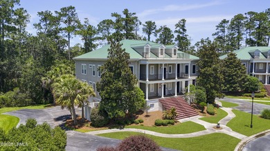 Spacious 3-bedroom, 3-bath condo with over 2,000 square feet of on Crescent Pointe Golf Club in South Carolina - for sale on GolfHomes.com, golf home, golf lot