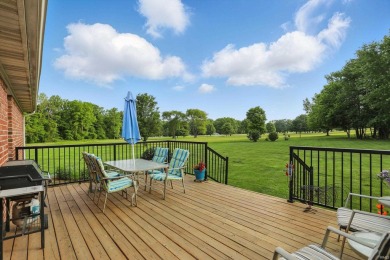 Golf Course Living in a Private Cul-de-Sac Setting! Welcome to on Crawfordsville Country Club in Indiana - for sale on GolfHomes.com, golf home, golf lot